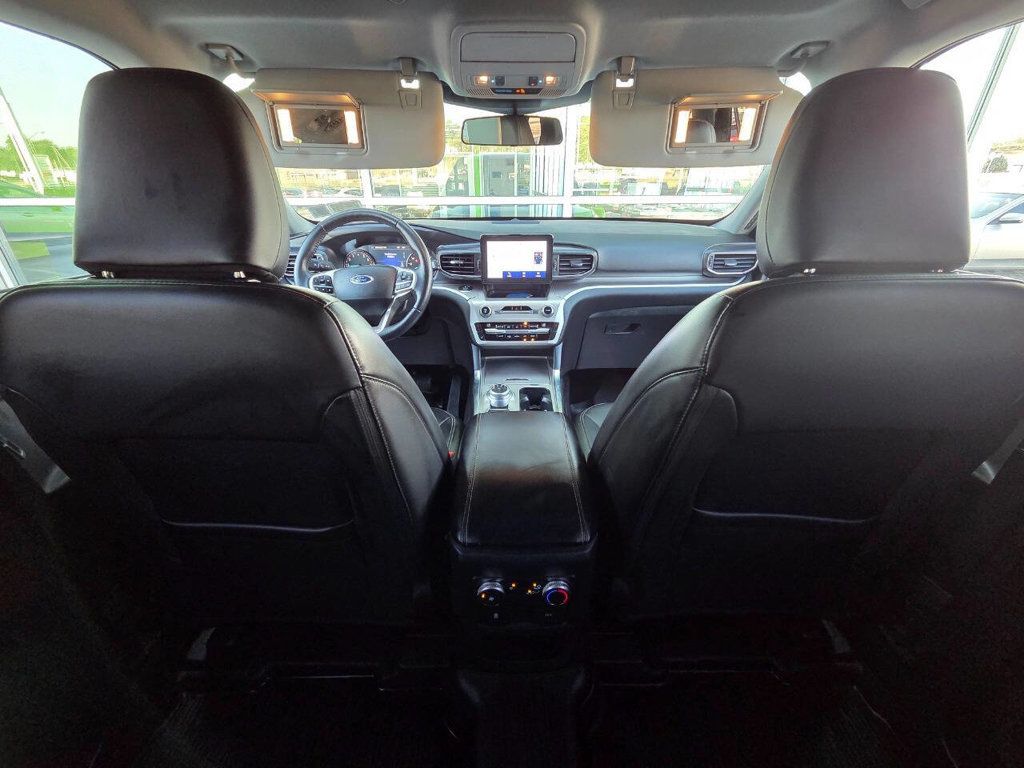 2021 Ford Explorer XLT photo 19