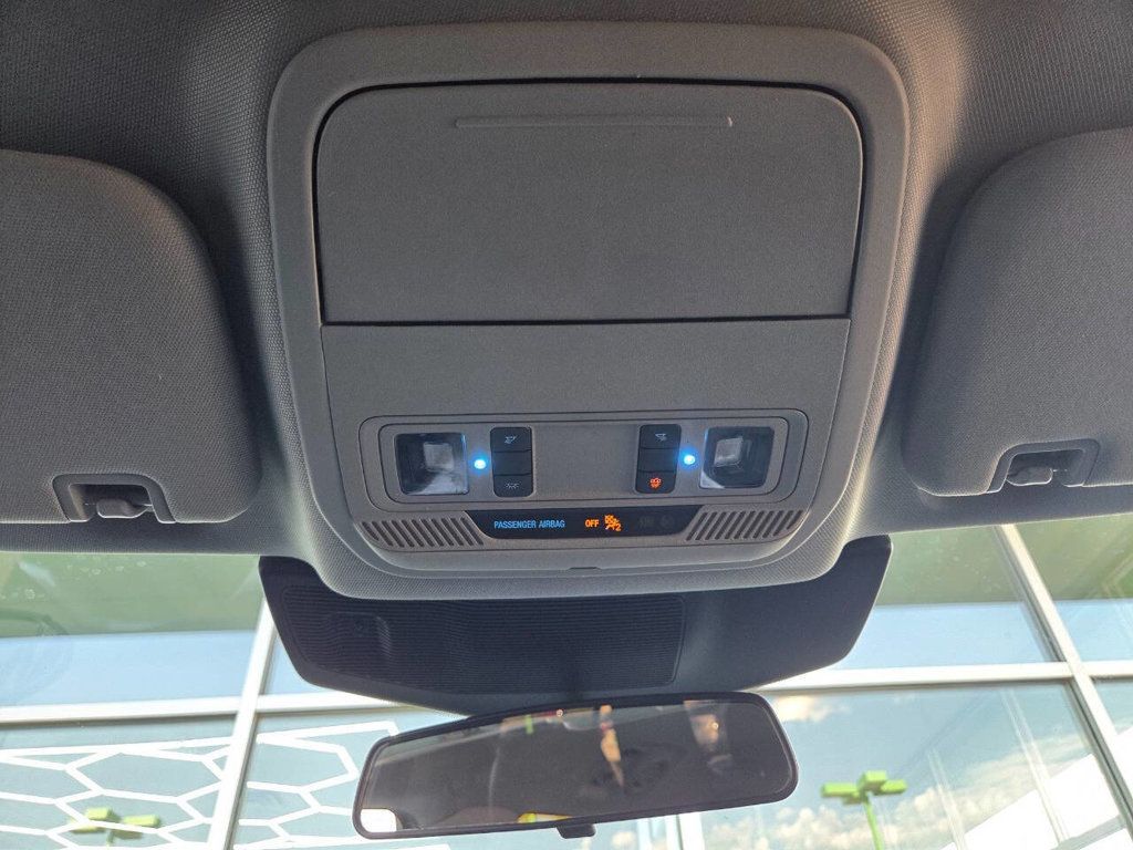 2021 Ford Explorer XLT photo 22