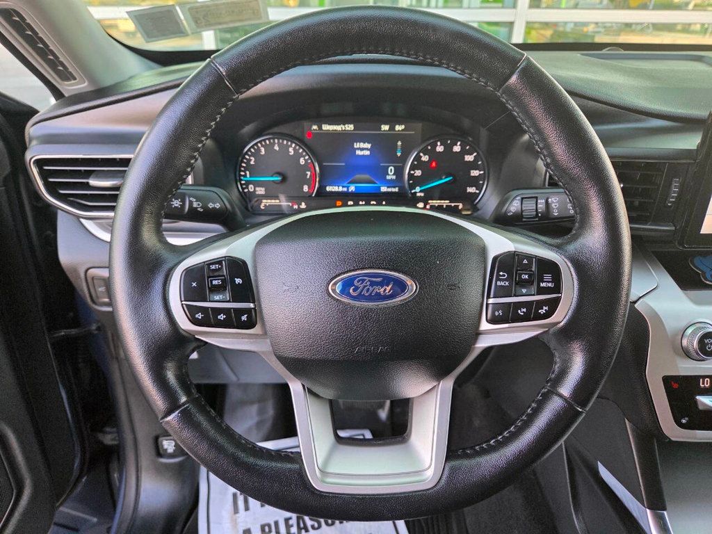 2021 Ford Explorer XLT photo 25