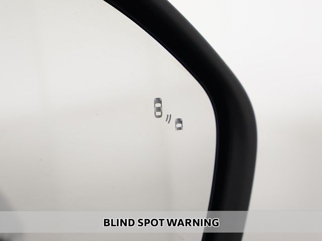 2021 Ford Explorer XLT 4WD - 22993161 - 3