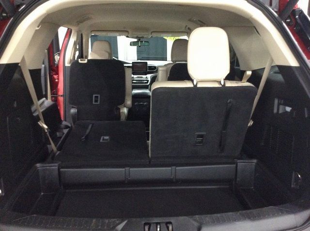2021 Ford Explorer XLT photo 24