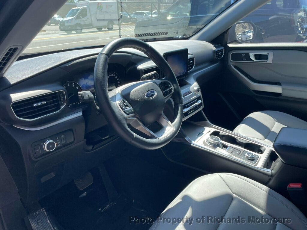 2021 Ford Explorer XLT 4WD - 23010732 - 9