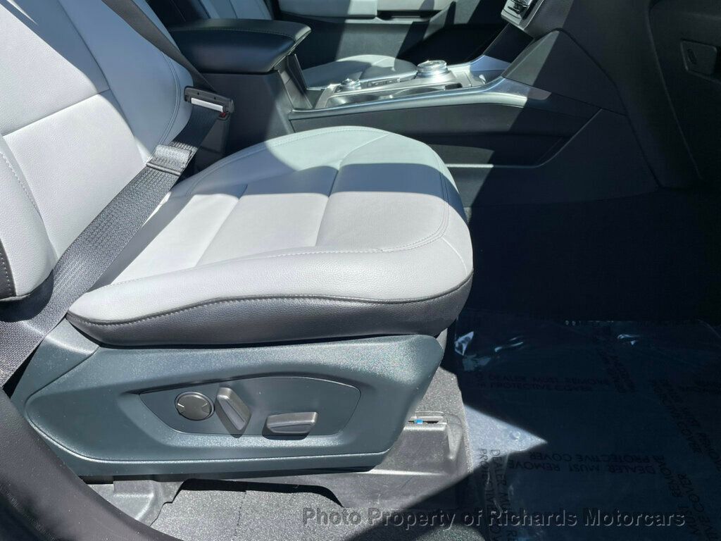 2021 Ford Explorer XLT 4WD - 23010732 - 21