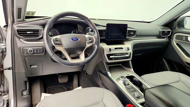2021 Ford Explorer XLT 4WD w/ 202A Pkg, Co-Pilot360 Assist+ & Twin Panel Moonroof - 23033166 - 12