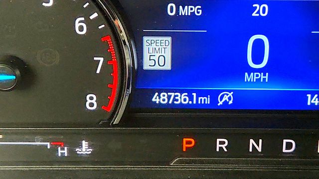 2021 Ford Explorer XLT 4WD w/ 202A Pkg, Co-Pilot360 Assist+ & Twin Panel Moonroof - 23033166 - 15
