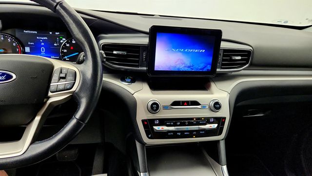 2021 Ford Explorer XLT 4WD w/ 202A Pkg, Co-Pilot360 Assist+ & Twin Panel Moonroof - 23033166 - 17