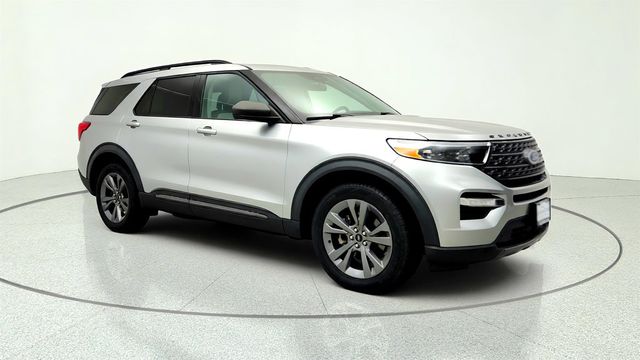 2021 Ford Explorer XLT 4WD w/ 202A Pkg, Co-Pilot360 Assist+ & Twin Panel Moonroof - 23033166 - 2