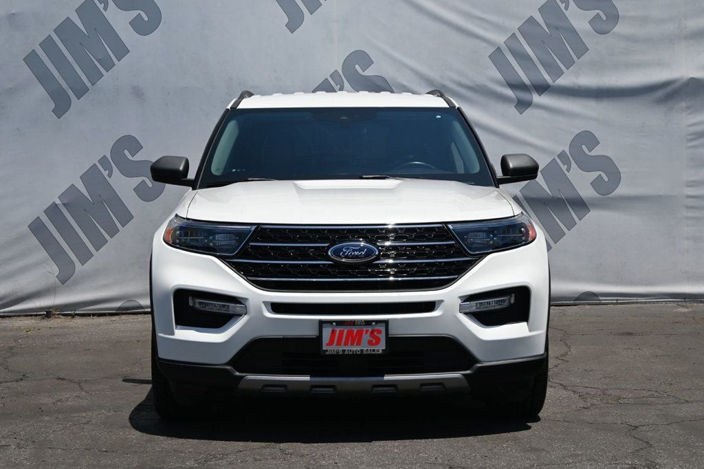 2021 Ford Explorer XLT photo 2