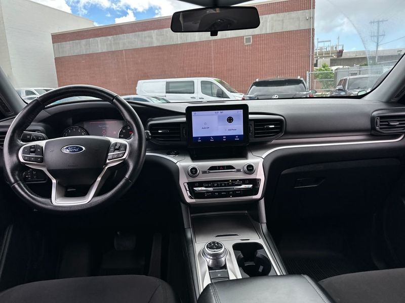 2021 Ford Explorer XLT RWD - 22977622 - 13