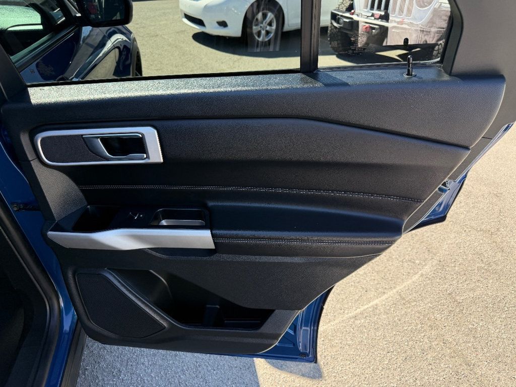 2021 Ford Explorer XLT RWD - 22925991 - 19