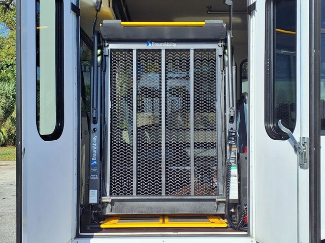 2021 Ford E-Series Cutaway 13 + 2 Passenger Shuttle Bus w/Wheelchair - 22991515 - 10