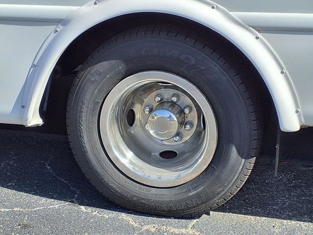 2021 Ford E-Series Cutaway 13 + 2 Passenger Shuttle Bus w/Wheelchair - 22991515 - 40