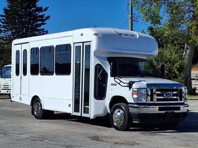 2021 Ford E-Series Cutaway - 1FDEE3FN3MDC10730