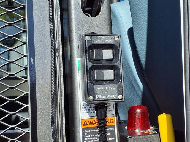 2021 Ford E-Series Cutaway 13 +2 Passenger Shuttle Bus w/Wheelchair - 22993087 - 11