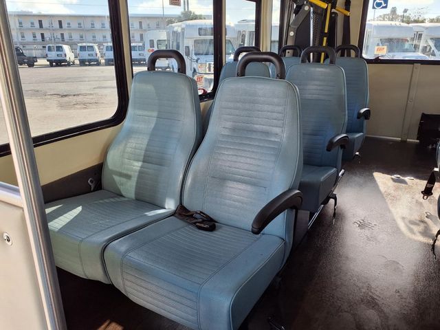 2021 Ford E-Series Cutaway 13 +2 Passenger Shuttle Bus w/Wheelchair - 22993087 - 17