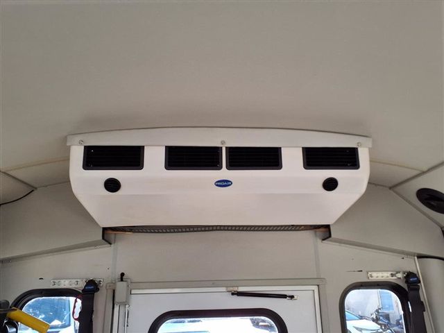 2021 Ford E-Series Cutaway 13 Passenger Shuttle Bus w/Wheelchair - 22932964 - 22