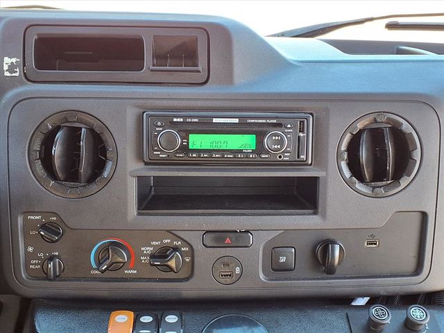 2021 Ford E-Series Cutaway 13 Passenger Shuttle Bus w/Wheelchair - 22932964 - 28