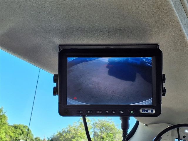 2021 Ford E-Series Cutaway 13 Passenger Shuttle Bus w/Wheelchair - 22932964 - 29