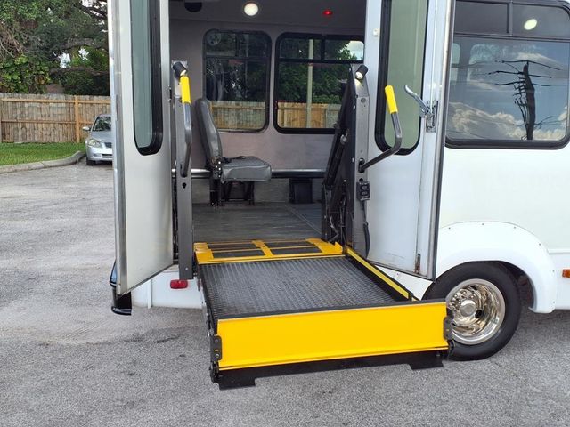 2021 Ford E-Series Cutaway 15 Passenger Shuttle Bus w/Wheelchair - 22903617 - 14