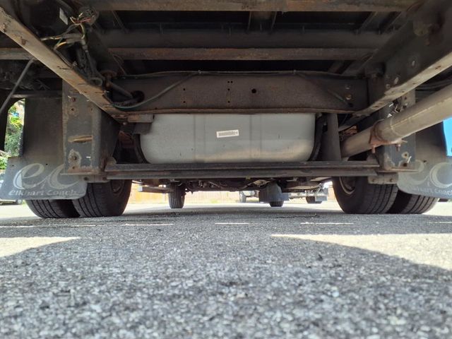 2021 Ford E-Series Cutaway 15 Passenger Shuttle Bus w/Wheelchair - 22903617 - 33