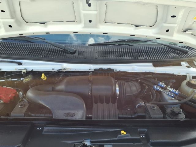 2021 Ford E-Series Cutaway 15 Passenger Shuttle Bus w/Wheelchair - 22903617 - 35