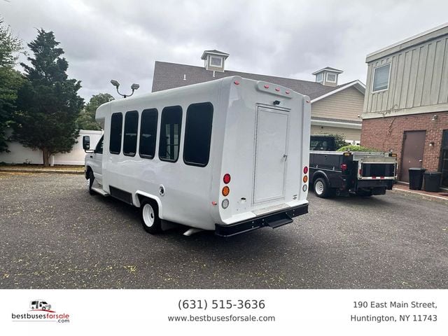 2021 Ford E-Series Cutaway NON-CDL WHEELCHAIR SHUTTLE BUS W/LUGGAGE FOR SALE - 22577769 - 13