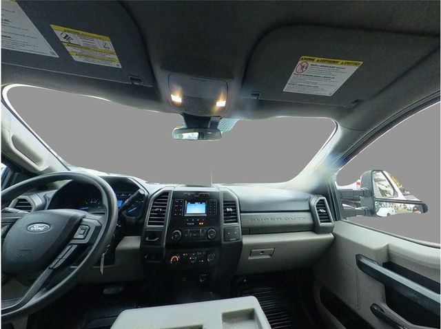 2021 Ford F250 Super Duty Crew Cab XL LONG BED 4X4 6.2L GAS CLEAN - 22923416 - 21