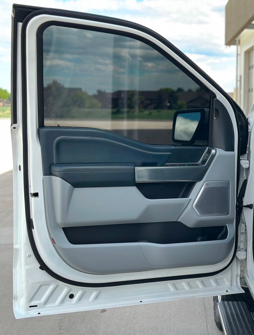 2021 Ford F-150 Limited photo 9