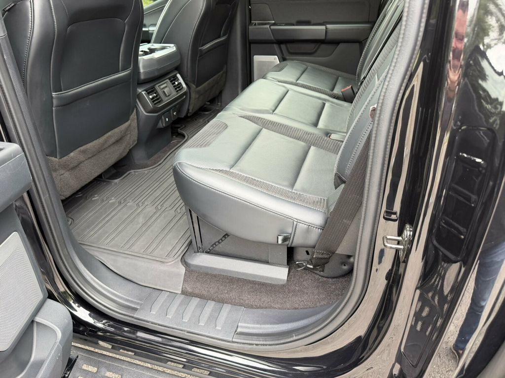2021 Ford F-150 Heated&CooledSeats/TorsenPkg/Carbon Fiber Pkg/Blind Spot Monitor - 23064724 - 32