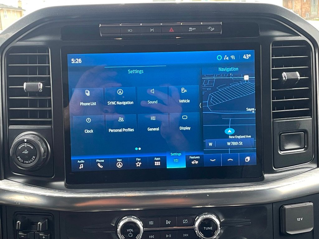 2021 Ford F-150 LARIAT 4WD SuperCrew 5.5' Box - 23007137 - 41