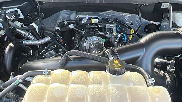 2021 Ford F-150 LARIAT 4WD SuperCrew 5.5' Box - 22921152 - 12