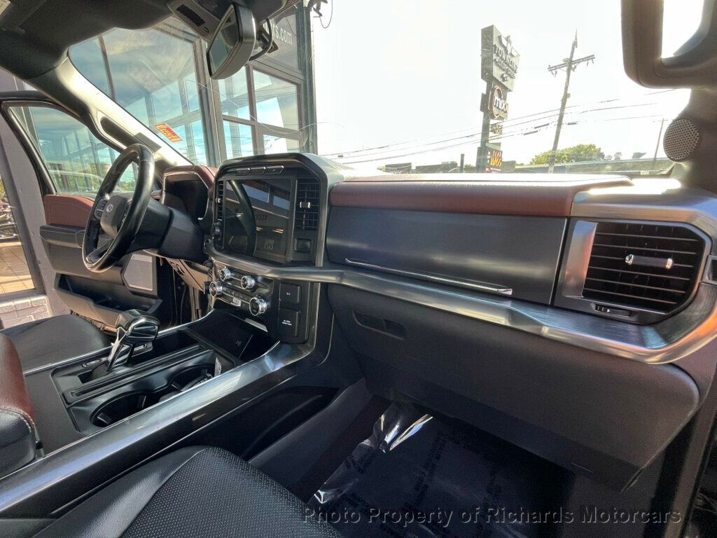 2021 Ford F-150 Lariat photo 18