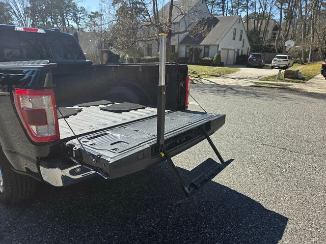 2021 Ford F-150 LARIAT 4WD SuperCrew 6.5' Box - 22995776 - 23