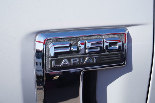 2021 Ford F-150 LARIAT, 4X4, PREMIUM WHEELS, RUNNING BOARDS, LEATHER SEATS - 22979392 - 10