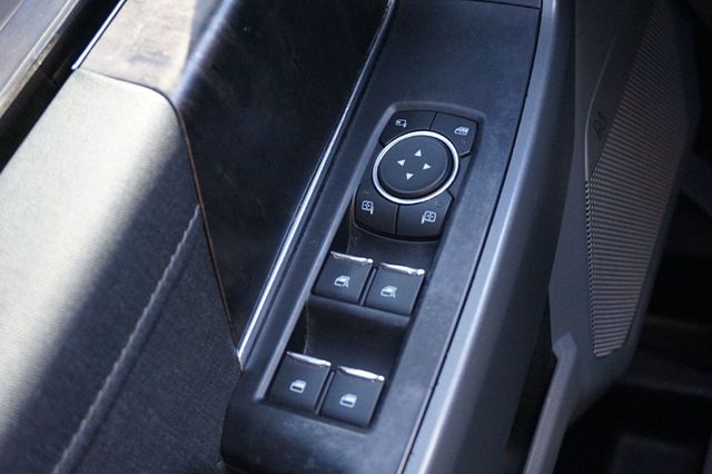 2021 Ford F-150 LARIAT, 4X4, PREMIUM WHEELS, RUNNING BOARDS, LEATHER SEATS - 22979392 - 23