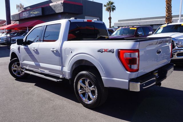 2021 Ford F-150 LARIAT, 4X4, PREMIUM WHEELS, RUNNING BOARDS, LEATHER SEATS - 22979392 - 3