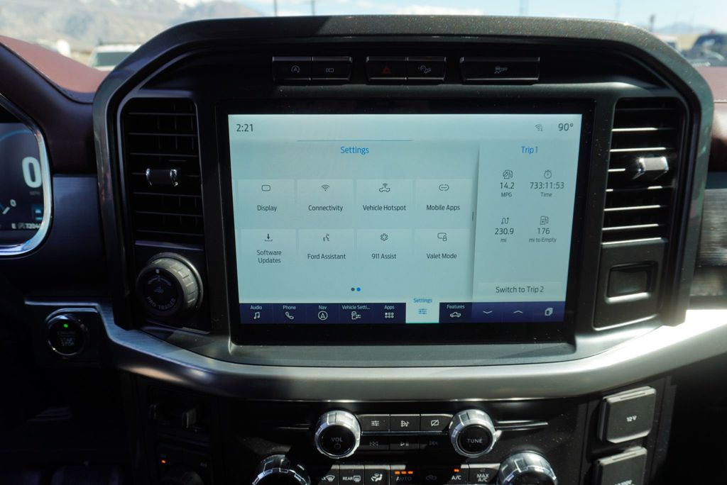 2021 Ford F-150 LARIAT SPORT - 23002966 - 36