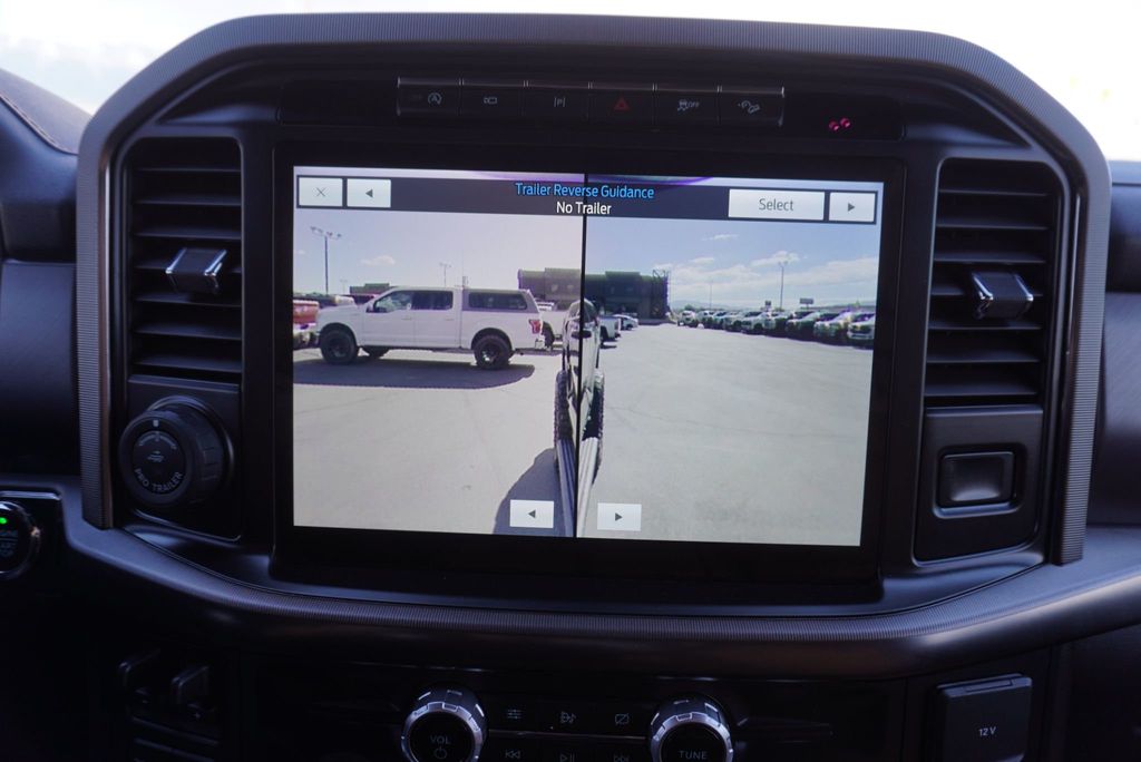 2021 Ford F-150 PLATINUM - 23029556 - 40