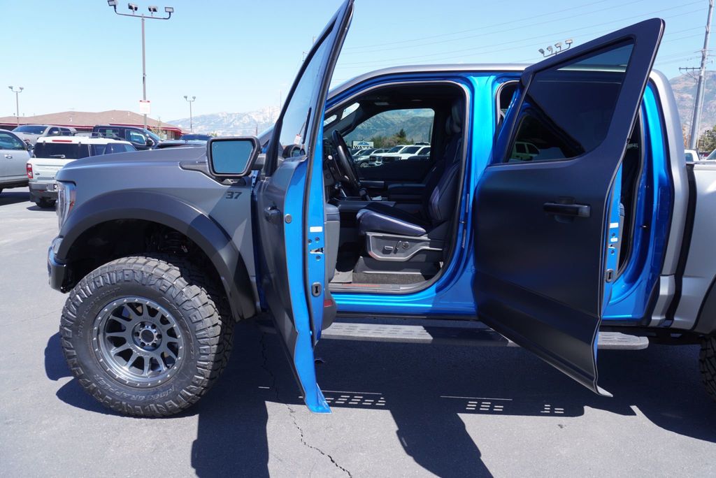 2021 Ford F-150 RAPTOR - 23067692 - 21