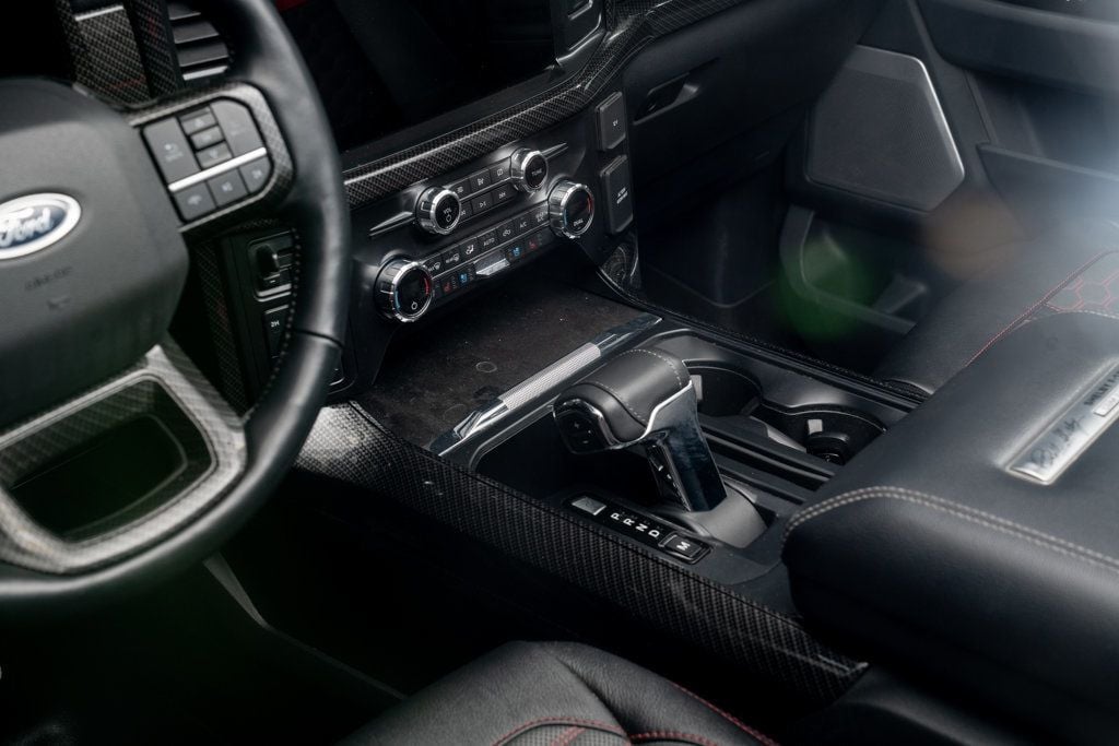 Ford F-150 photo 11