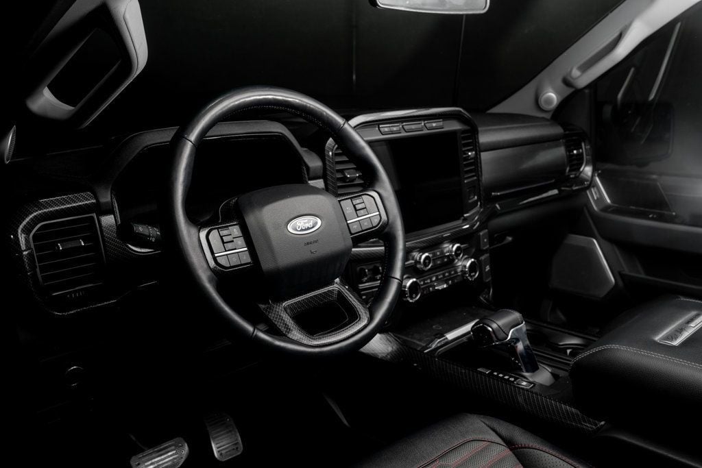 Ford F-150 photo 9