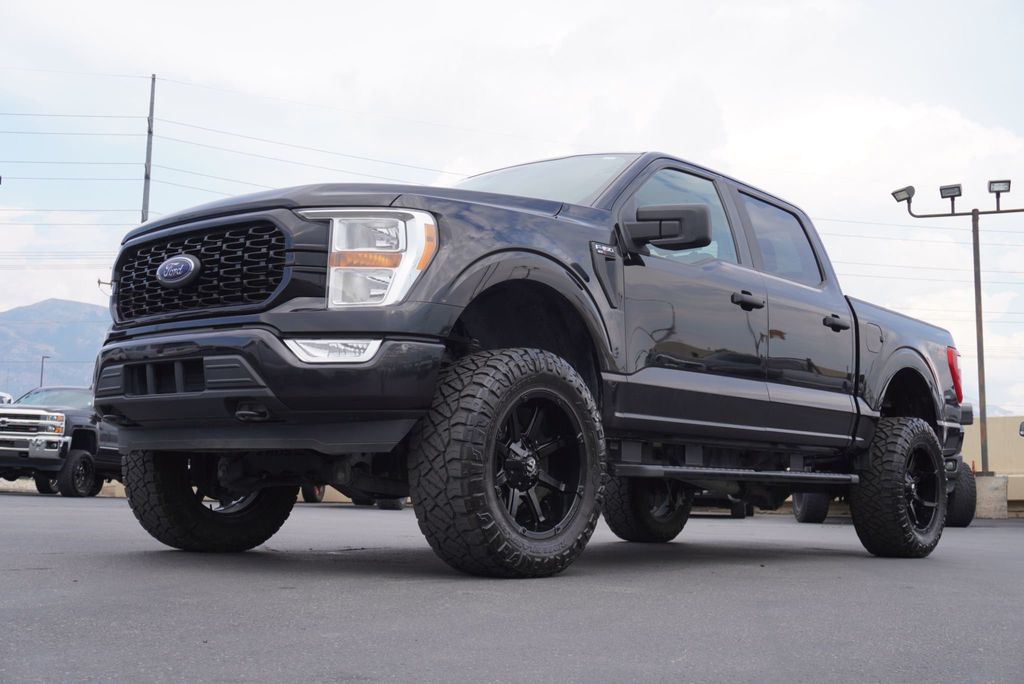 2021 Ford F-150 STX photo 5