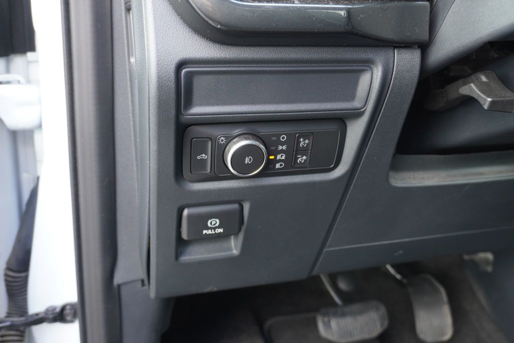 2021 Ford F-150 STX - 23021231 - 25