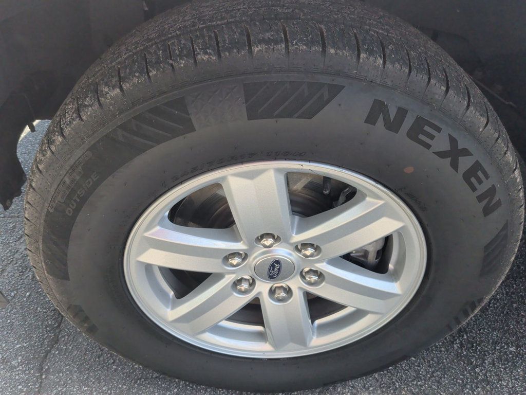 Ford F-150 SUPER CAB photo 10