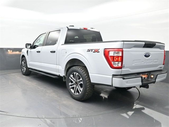 2021 Ford F-150 XL photo 3