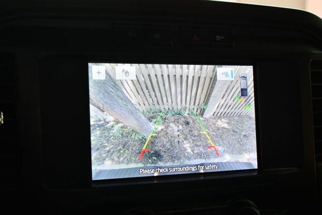 2021 Ford F-150 XL 2WD Reg Cab 8' Box - 23039684 - 32