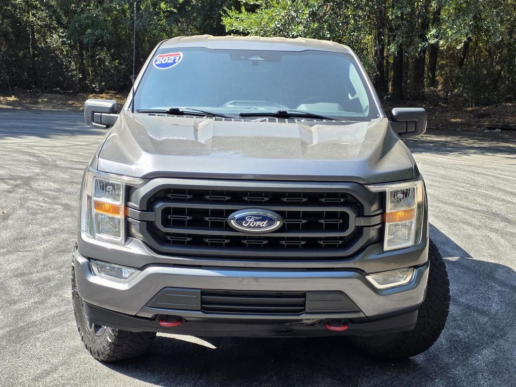 2021 Ford F-150 XLT photo 2