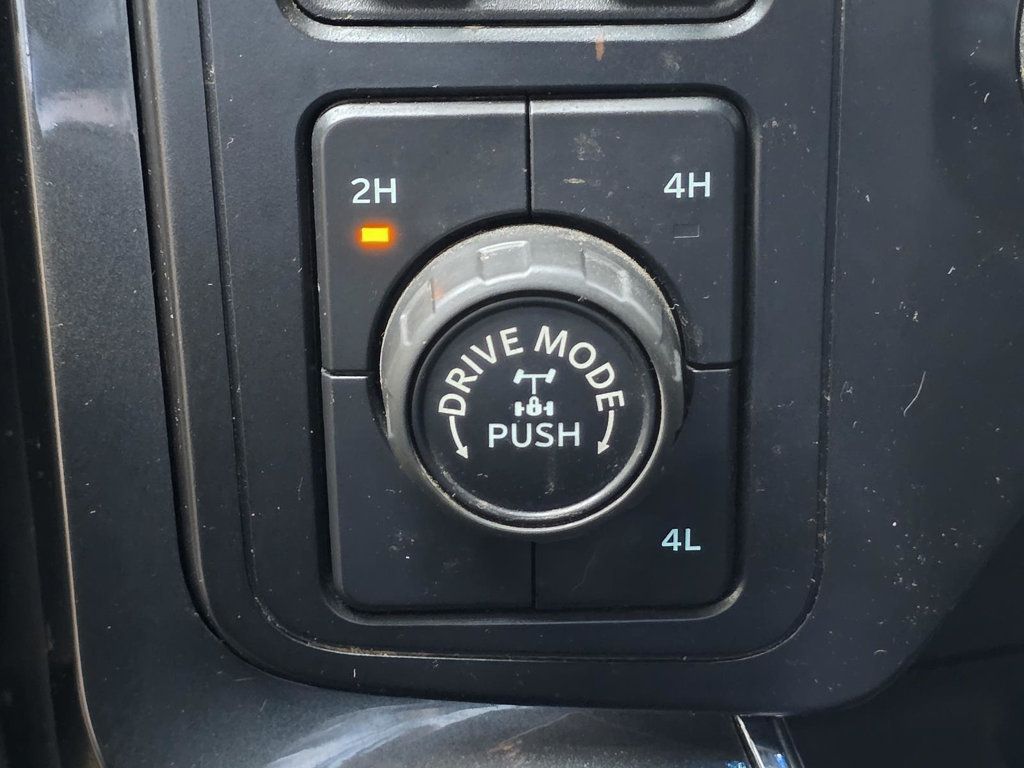 2021 Ford F-150 XLT photo 22