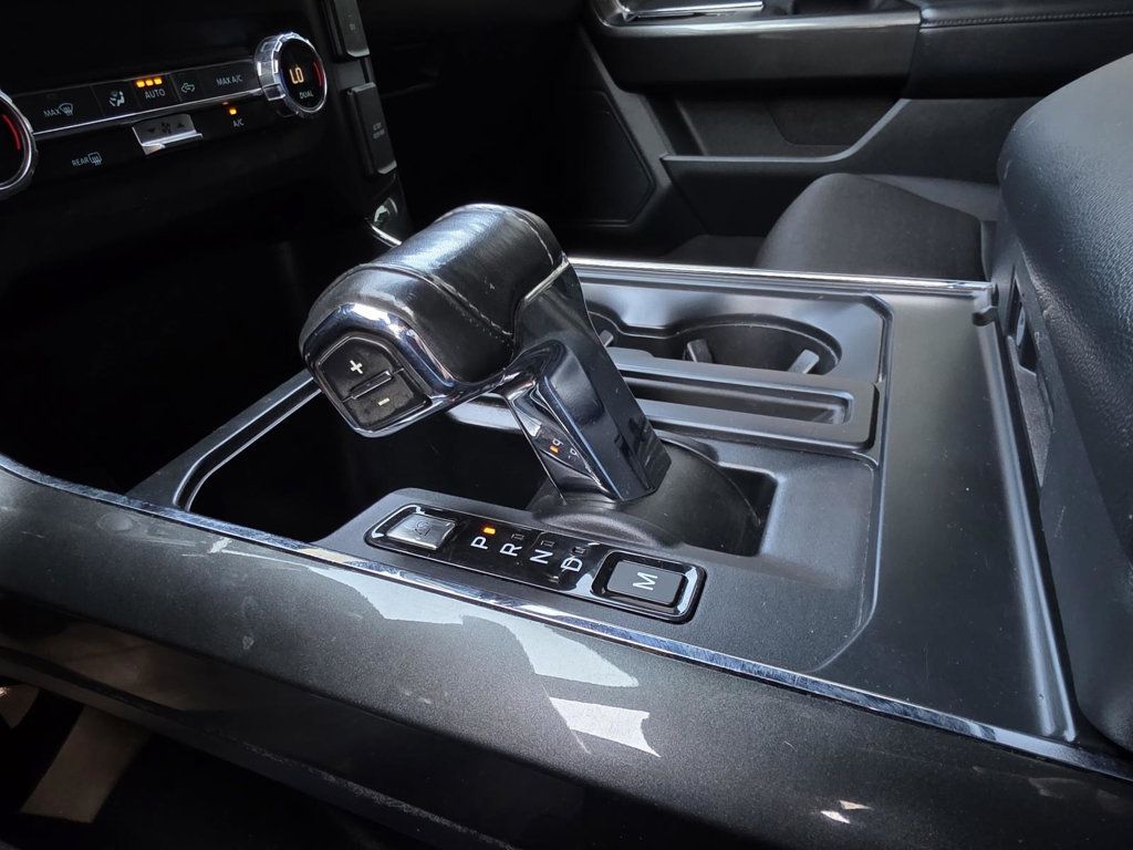 2021 Ford F-150 XLT photo 23