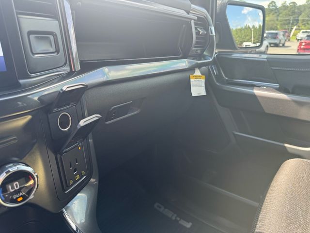 2021 Ford F-150 XLT - 23036608 - 26
